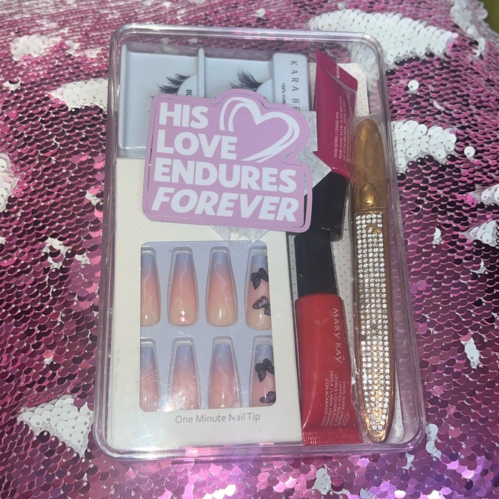 Positive Vibes Beauty Gift Set